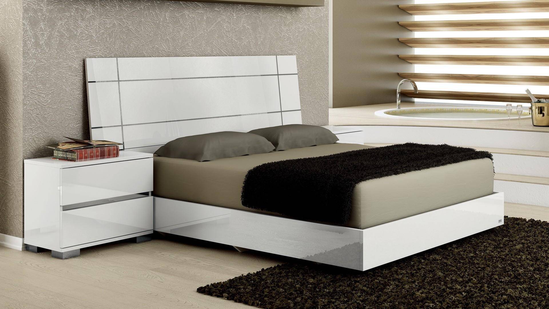 Dream white. Спальня Dream White фабрика status. Кровать Dream White. Кровать Modern 180 х 200 см. Кровать мечты двуспальная.