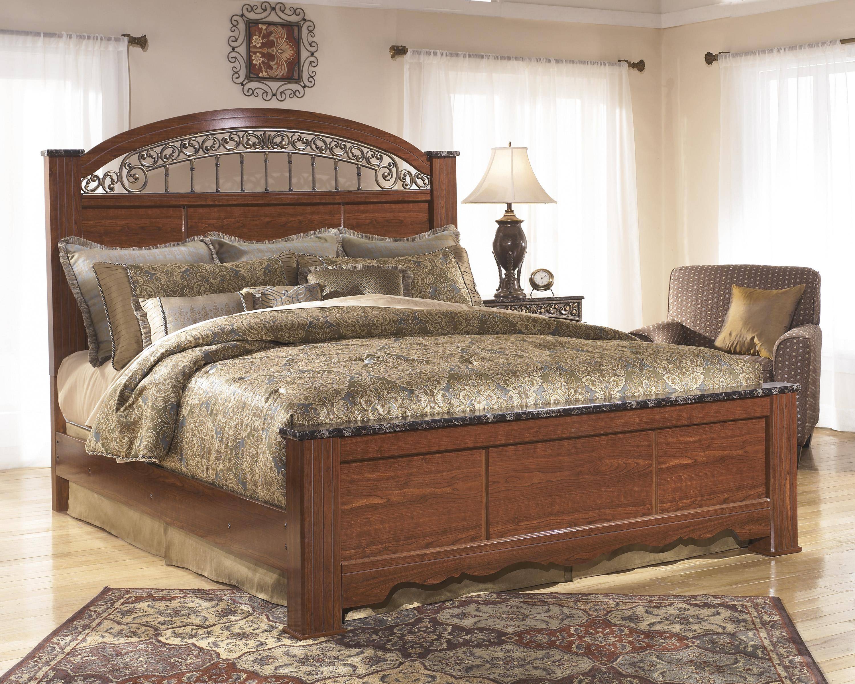 Мебель кровати фото. Кровать a.r.t. Furniture Estate King Bed. Двуспальная кровать Арск. Классическая кровать осень. Риш мебель кровать.