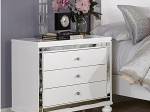     
(Alonza-1845K-1EK-Set-4 ) Platform Bedroom Set
